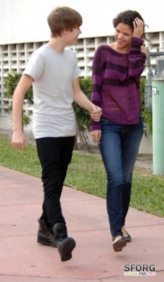 normal_062 - December 18th - Taking a walk with Justin Beiber