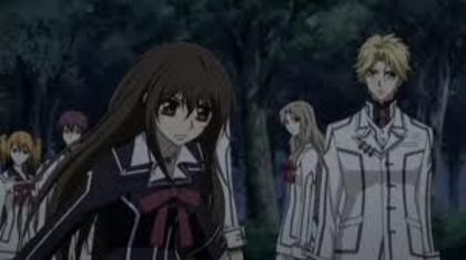 imagesCA8SA2HX - Vampire Knight Guilty