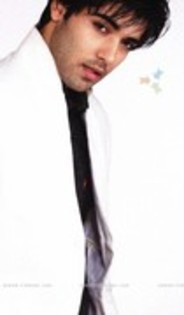 38438281_MUBDFVUUO - Kinshuk Mahajan