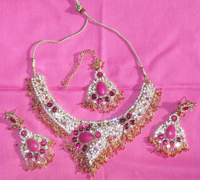 27737209_WLBRFCAJJ - Bijuteri indiene