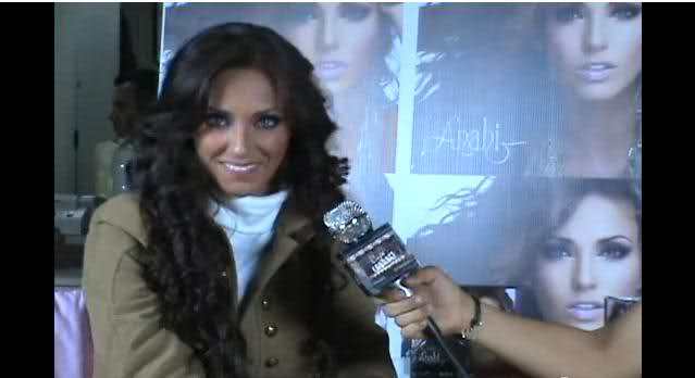 wwbseg - 00 Entrevista de Anahi para Cafe y Cabaret