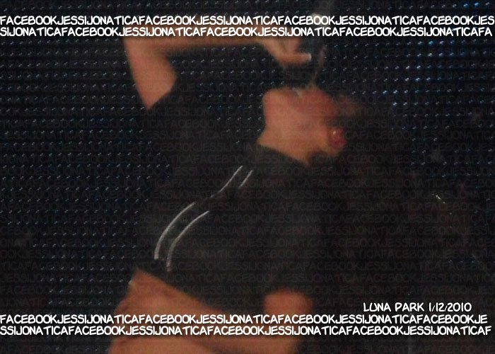 150269_1551879390264_1033521506_31244749_7314840_n