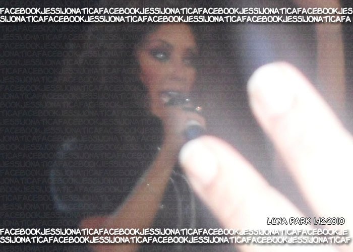 148852_1551878270236_1033521506_31244742_2593645_n