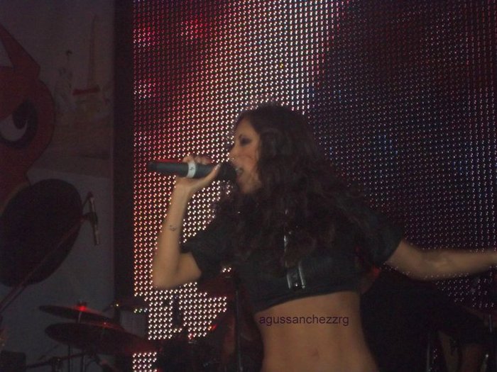 154836_1719806843409_1485441594_1825709_7386465_n - Argentina Luna Park