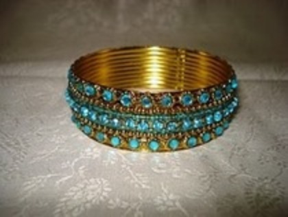 32282535_JSFTLYHRP - bijuterii indiene partea a doua