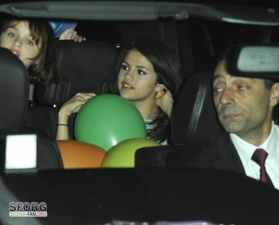 normal_020 - JULY 22ND - Arriving to LAX Airport with Joey King