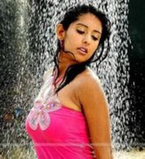 18863997_FSIIXBLPZ - Sameeksha