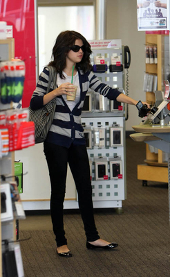 normal_selenafan05 - Shopping in LA