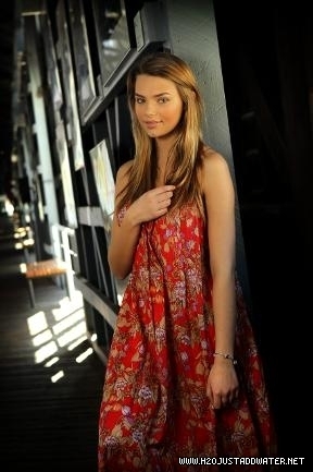 002 - poze cu indiana evans