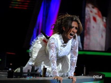 ANAHI_SHOW_02230194