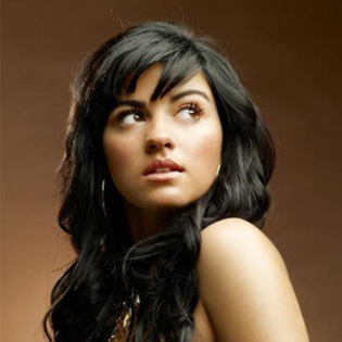 maite-perroni-desmiente-romance