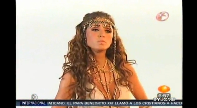 344554345 - Backstage1