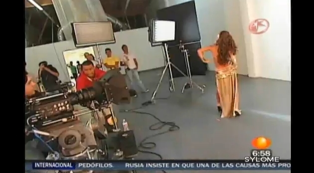 456546 - Backstage1