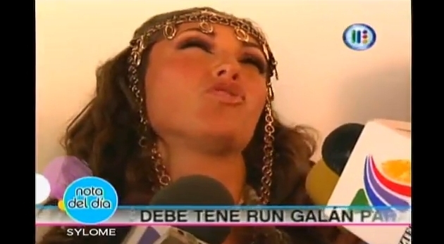 564565456 - Backstage1