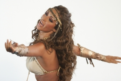 normal_041510amv_Anahi389157 - Backstage1