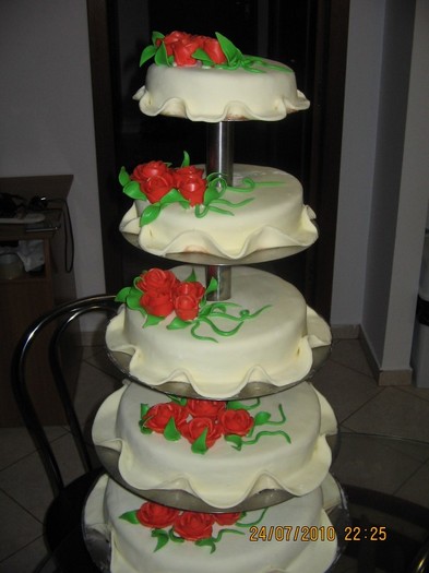 Tort nunta martipan - Torturi si prajituri pentru evenimente