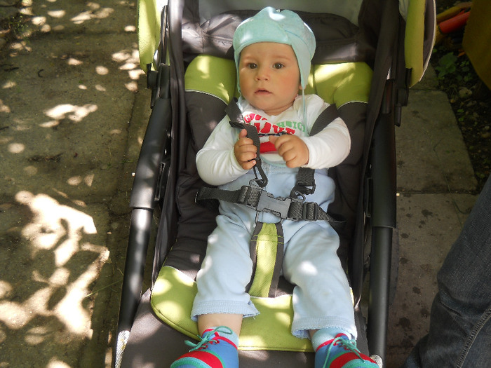 Buni 90 ani! 23 V 2011 058