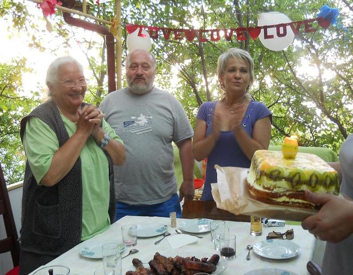 Buni 90 ani! 23 V 2011 098