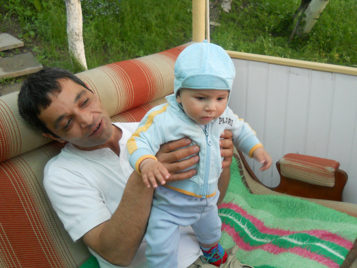 Buni 90 ani! 23 V 2011 112