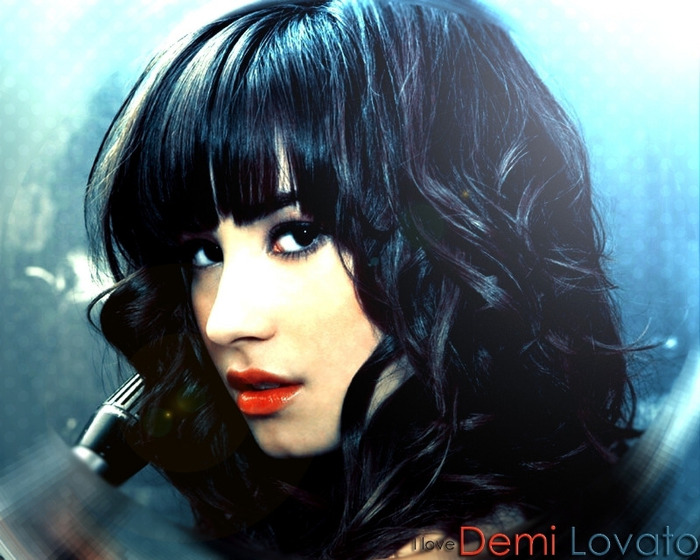 25 - Demii Lovato