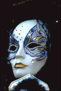 mask_white_painted_eyes