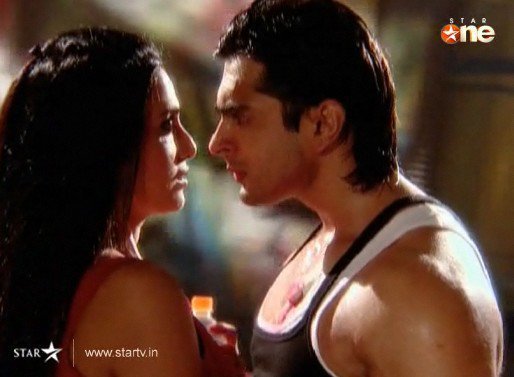 251731_120699678014553_100002235658120_180612_87090_n - KaSh