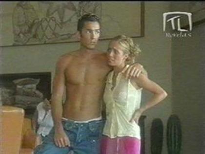 964b8ec8cd - Anahi-Jessica-CLASE 406