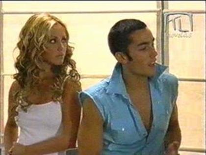 b6c9be1543 - Jessica si Kike