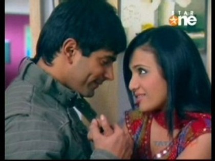 29300445_IQWBLAGZF - xxArmaan si Ridhimaxx