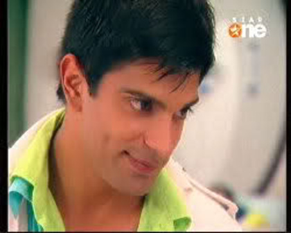 5xgnjf4 - Dill Mill Gayye - Intalnirea Inimilor - DMG Season2