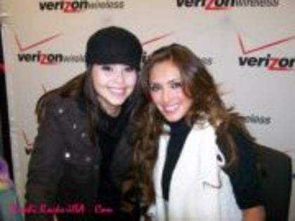 179980e682ff5b130d180dfd2cbf6c5e - 00Anahi mi haditaa