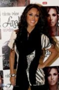 dba892b44a71a6ea05cf108cdd5c7be3 - 00Anahi mi haditaa