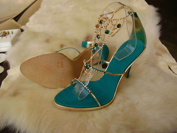 sandale-de-ocazie-aurii-CB09.