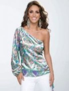 5da6abeea0129640406fa29bb1e57eac - 00Anahi en Mundo Terra 2011