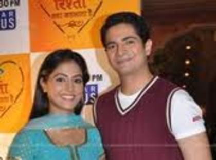 images (8) - Hina Khan