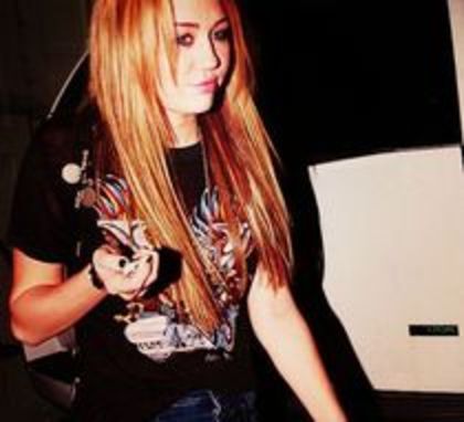  - album pentru toti calora le place miley cyrus