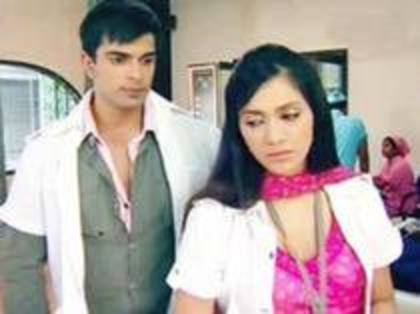 37905314_DMDDDYELD - intalnirea inimilor_dill mill gayye