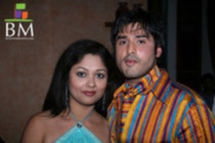 37993660_CBKNWQJLT - intalnirea inimilor_dill mill gayye