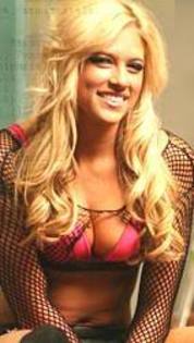 Nu scuze...ai vazut-o cumva pe maryse..