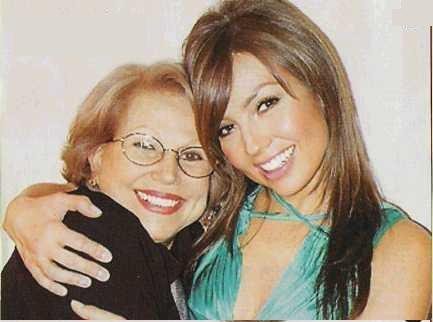 Thalia si mama ei - Thalia si mama ei Yolanda Miranda