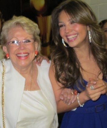 Thalia si mama ei - Thalia si mama ei Yolanda Miranda