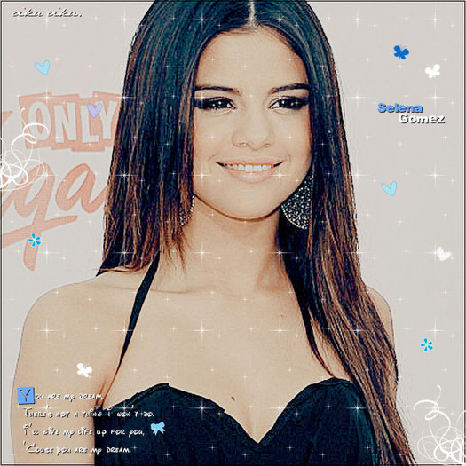 13 - glitery selena gomez