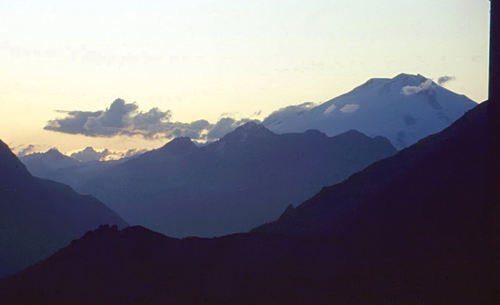 Varful Elbrus 5642m - Caucaz 1991