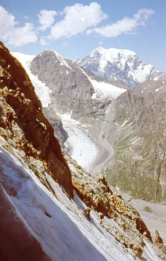 Catarare pe Pick Kavkaz-peretele de gheata - Caucaz 1995