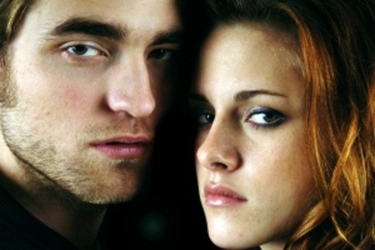 thumb_robert-pattinson-kristen-stewart - Robert Pattinson