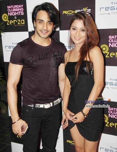 SARA KHAN194 - SARA KHAN -SADHNA
