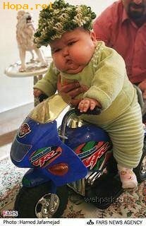 un_baietel_grasan_1223494926