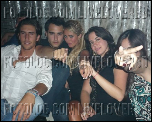 1232878567005_f - Anahi 8