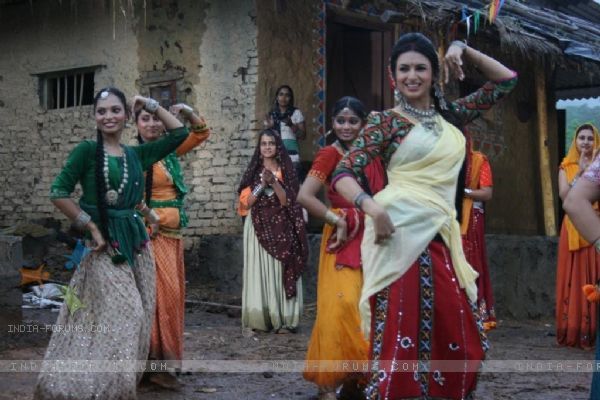 83045-still-image-of-divyanka - aaaa divyanka in domnul si dn sharma