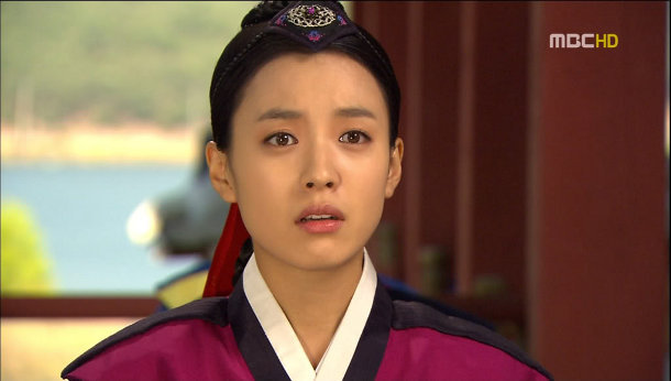 Of cate carti..Si ce mizerie este.. Of cate carti..Si ce mizerie este..